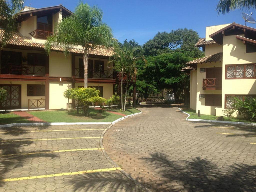 Flat Em Maresias - Em Frente A Praia Kültér fotó